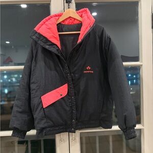 Retro Black Unisex Roffe Demtre Ski Jacket with Hot Pink Accents